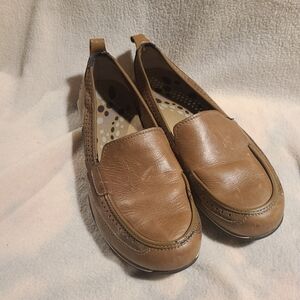 Women's Tan Loafers MERRELL